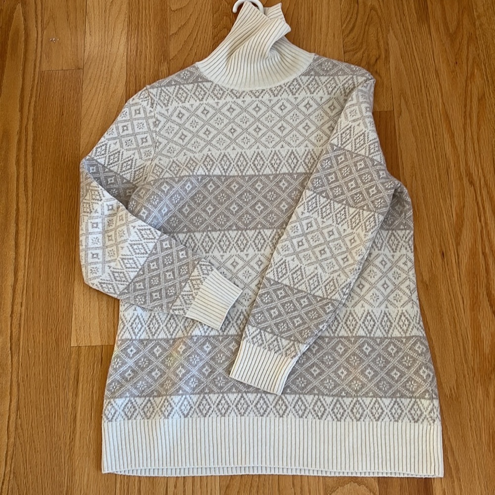 Beautiful turtleneck sweater